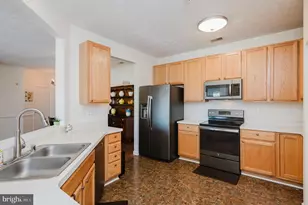 4928 Brightleaf, Rosedale, MD 21237 - Photo 9