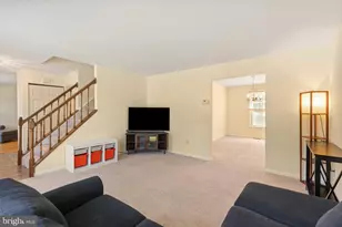 3913 Esgarth Way, Owings Mills, MD 21117 - Photo 11