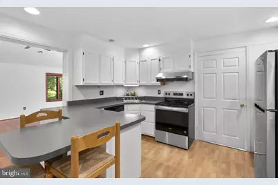 7512 Far Hills Drive, Towson, MD 21286 - Photo 7