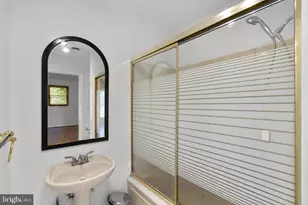 7512 Far Hills Dr, Towson, MD 21286 - Photo 33