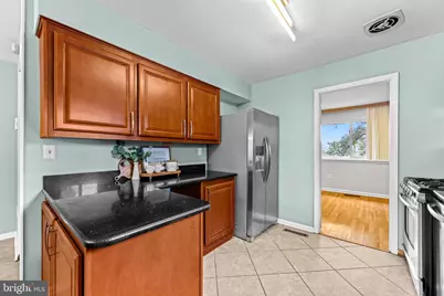 8227 Brattle Road, Pikesville, MD 21208 - Photo 11
