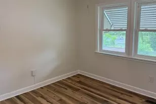 2711 Yarnall Rd, Baltimore, MD 21227 - Photo 3