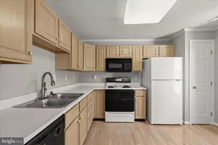 7907 Valley Manor Rd, Owings Mills, MD 21117 - Photo 9