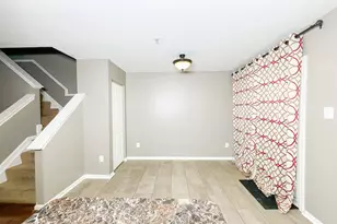 4826 Buxton Cir, Owings Mills, MD 21117 - Photo 15
