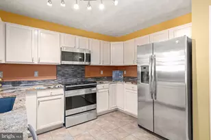 2545 Barrison Point Rd, Baltimore, MD 21221 - Photo 31