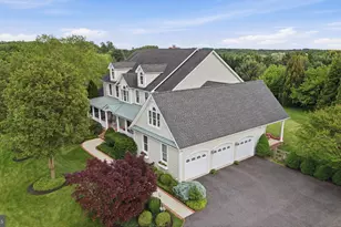 9 Deer Ridge Ct, Phoenix, MD 21131 - Photo 1