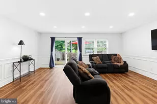 9 Island Run Ct, Catonsville, MD 21228 - Photo 13