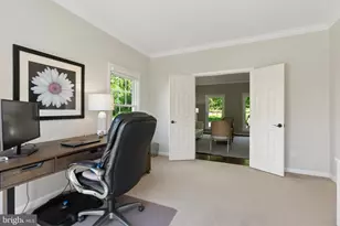 11705 Hunters Run Dr, Cockeysville, MD 21030 - Photo 19