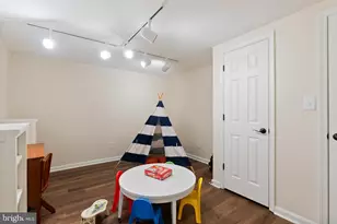 11705 Hunters Run Dr, Cockeysville, MD 21030 - Photo 43