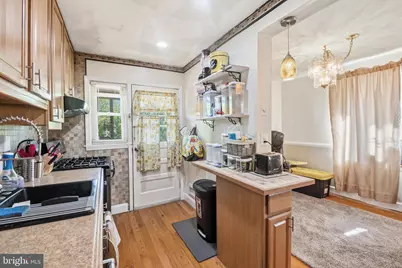 688 Middlesex Road, Essex, MD 21221 - Photo 11