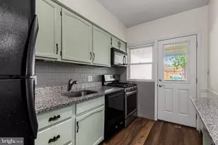 104 Westowne Rd, Baltimore, MD 21229 - Photo 15
