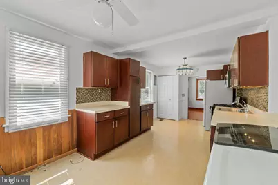 14 Ridgemoor Road, Baltimore, MD 21221 - Photo 11