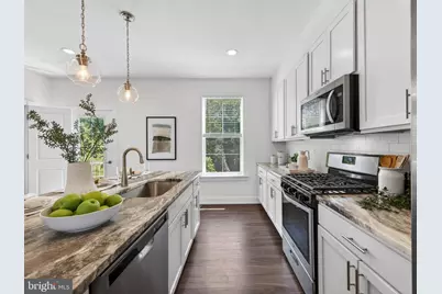 10047 Whitaker Way, Parkville, MD 21234 - Photo 5