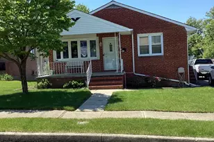 2815 Willoughby Rd, Baltimore, MD 21234 - Photo 3