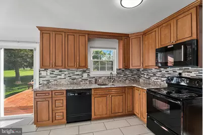 13054 Tarragon Road, Reisterstown, MD 21136 - Photo 15