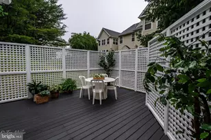 15 Austringer Ct, Baltimore, MD 21208 - Photo 37