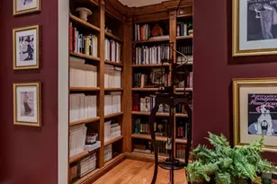 15 Austringer Ct, Baltimore, MD 21208 - Photo 5