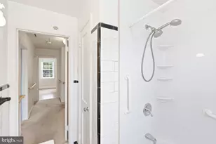 960 Fairmount Ave, Baltimore, MD 21204 - Photo 19