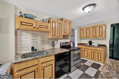 104 Waelchli Avenue, Baltimore, MD 21227 - Photo 17