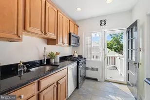 19 Dunkirk Rd, Baltimore, MD 21212 - Photo 13