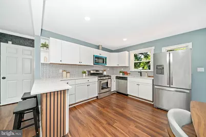 6700 Parsons Avenue, Baltimore, MD 21215 - Photo 11