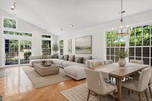 24 Stags Leap Ct, Baltimore, MD 21208 - Photo 5