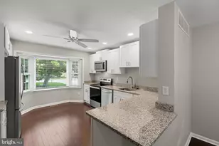 61 Cherrywood Ct, Cockeysville, MD 21030 - Photo 5