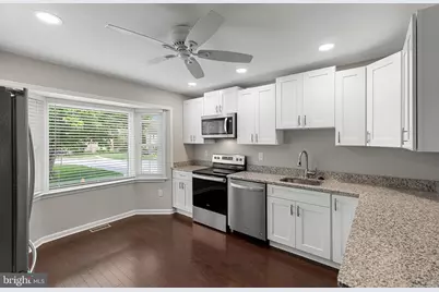 61 Cherrywood Court, Cockeysville, MD 21030 - Photo 3