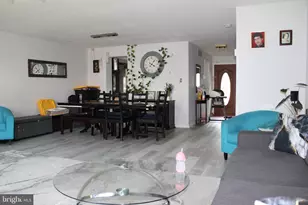 9330 Fitzharding Ln, Owings Mills, MD 21117 - Photo 3