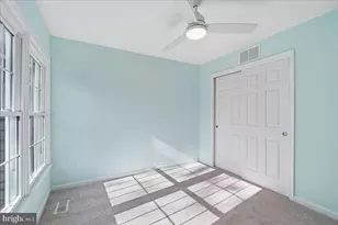 34 Old Dominion Ct, Catonsville, MD 21228 - Photo 27