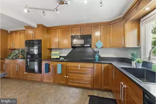1304 Woodbridge Rd, Catonsville, MD 21228 - Photo 11