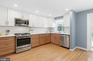 1163 Linden Ave, Baltimore, MD 21227 - Photo 11