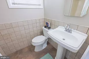 803 Woodglen Pl, Baltimore, MD 21208 - Photo 17