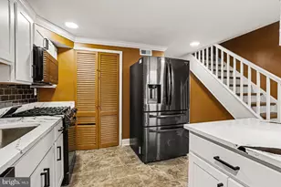 7945 Eastdale Rd, Baltimore, MD 21224 - Photo 9