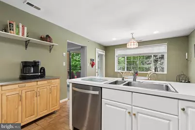 402 Rockfleet Road #102, Lutherville Timonium, MD 21093 - Photo 21