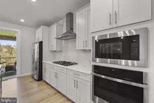 232 Hickory Holw Ct, Cockeysville, MD 21030 - Photo 11