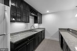 6914 Summit Cir, Baltimore, MD 21239 - Photo 39