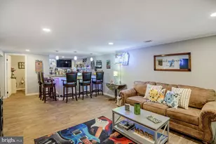 11 Lake Forest Ct, Baltimore, MD 21236 - Photo 23
