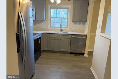 30 Guinevere Court, Rosedale, MD 21237 - Photo 3