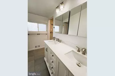 2400 Lightfoot Drive, Baltimore, MD 21209 - Photo 11