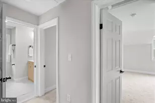 6615 Laurel Dr, Baltimore, MD 21207 - Photo 17