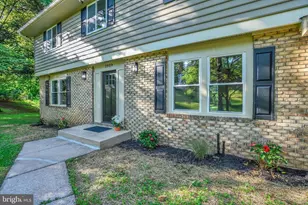 3909 Thoroughbred Ln, Owings Mills, MD 21117 - Photo 7