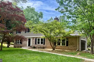 3909 Thoroughbred Ln, Owings Mills, MD 21117 - Photo 3