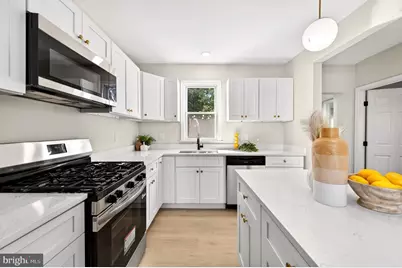 2027 Englewood Avenue, Baltimore, MD 21207 - Photo 13