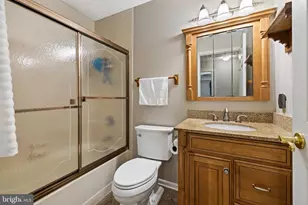 7040 Johnnycake Rd, Baltimore, MD 21244 - Photo 17