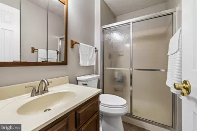 7040 Johnnycake Road, Baltimore, MD 21244 - Photo 15