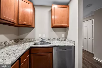 28 Allegheny Avenue #910, Towson, MD 21204 - Photo 13