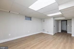 6913 Broening Rd, Baltimore, MD 21222 - Photo 23