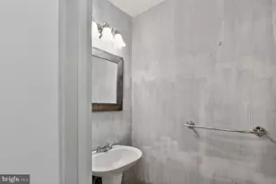 5326 King Arthur Cir, Baltimore, MD 21237 - Photo 5