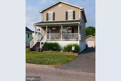 7 Goeller Avenue, Essex, MD 21221 - Photo 1